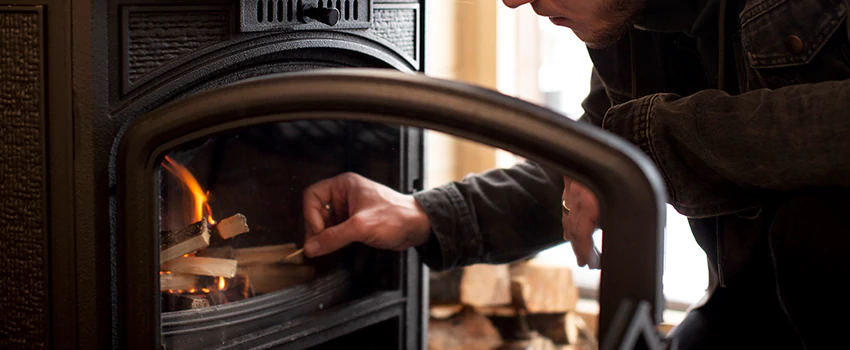 Residential Chimney Flashing Restoration in Shawinigan, QC