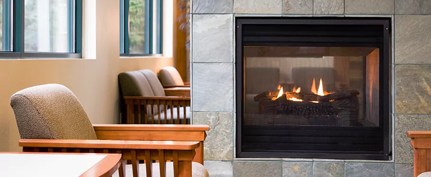 Smoky Effect Electric Fireplace Logs in Shawinigan, Quebec