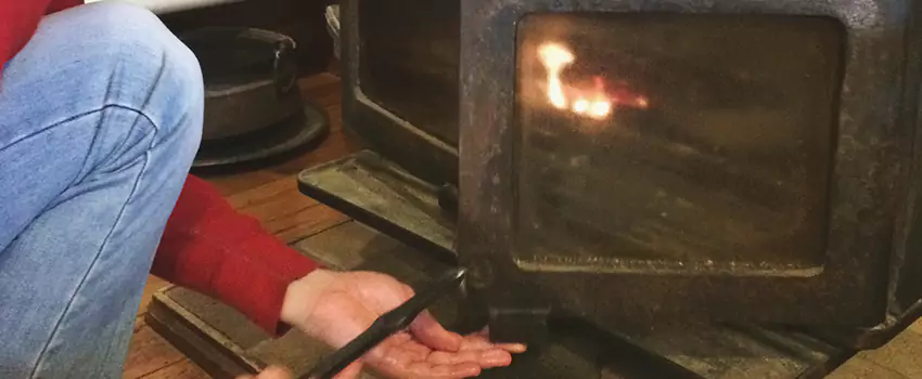 Fireplace Door Installation And Replacement Contractors in Shawinigan, QC